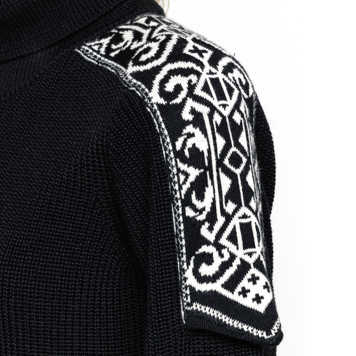 PULLOVER CROP AKEP CON SPALLINE IN JACQUARD