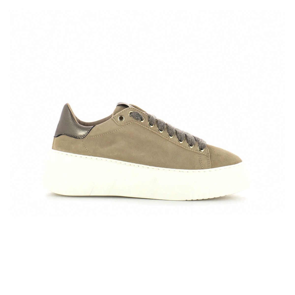 SNEAKERS IN PELLE SCAMOSCIATA