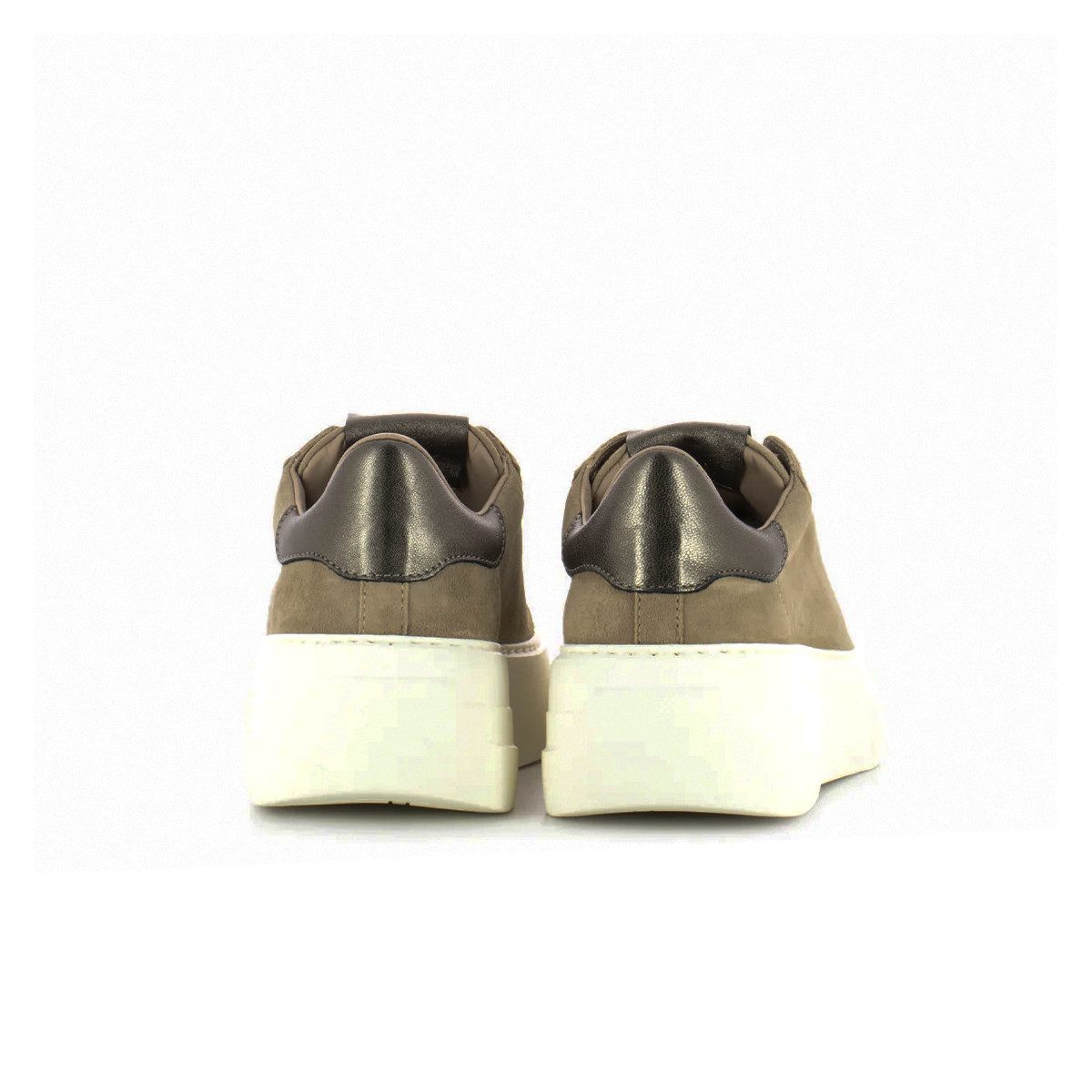 SNEAKERS IN PELLE SCAMOSCIATA