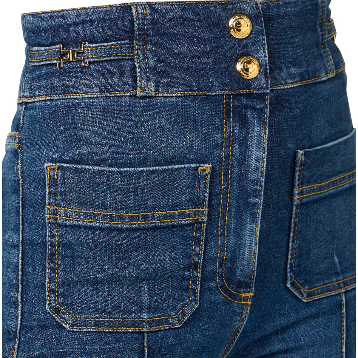 JEANS A ZAMPETTA CON DETTAGLI LOGO