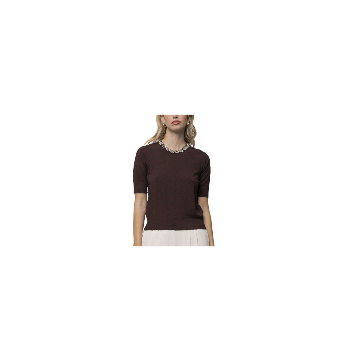 MAGLIA CON COLLANA